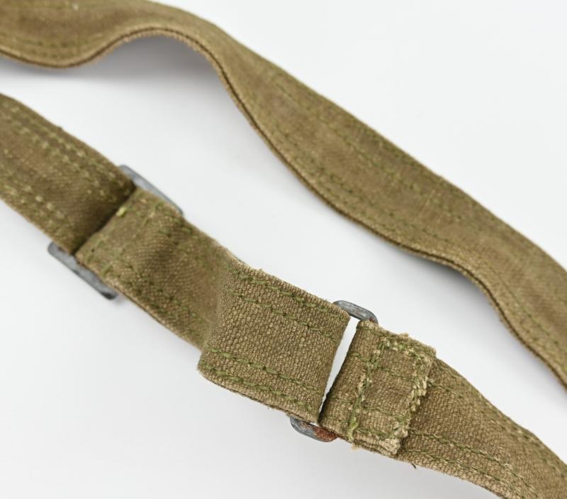 German WH M43 Breadbag strap