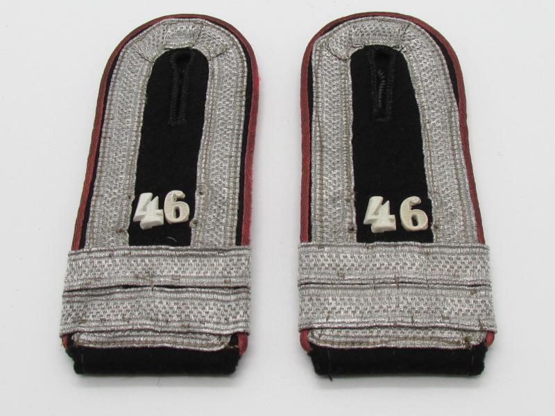 Wehrmacht Army (Heer) Panzer shoulder boards