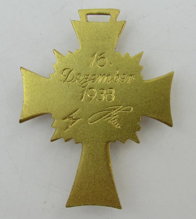 German Mothers Cross in Gold