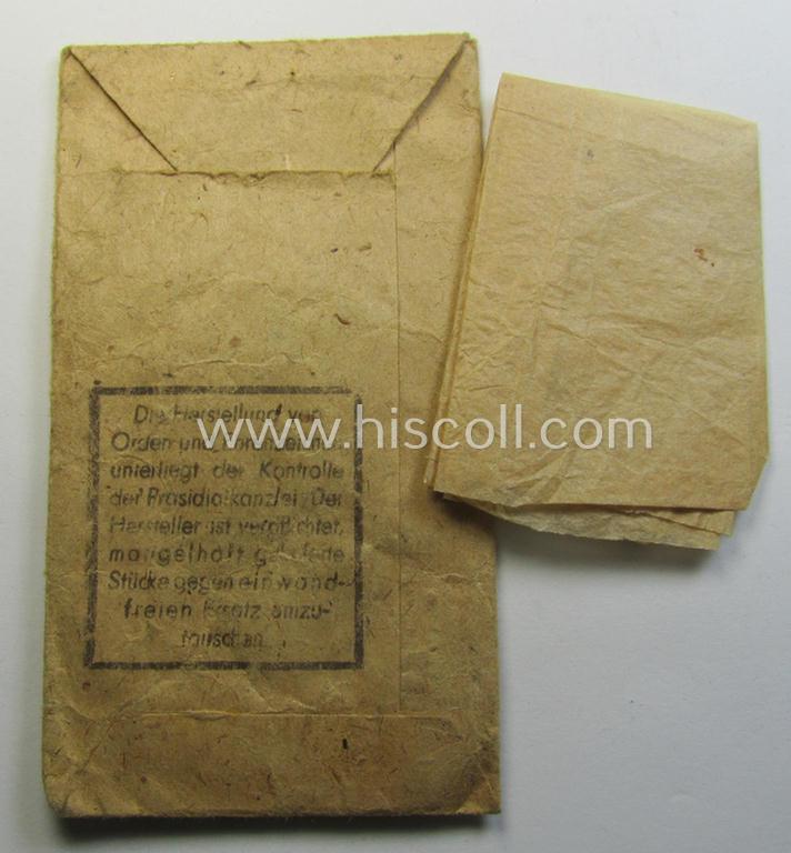 WH (Heeres- ie. Waffen-SS), typical 'Zellstoff'-based (and 'LDO'-marked!) medal-pouch as was intended for a: 'Panzerkampf-Abzeichen in Bronce' (or: bronze-class PAB)
