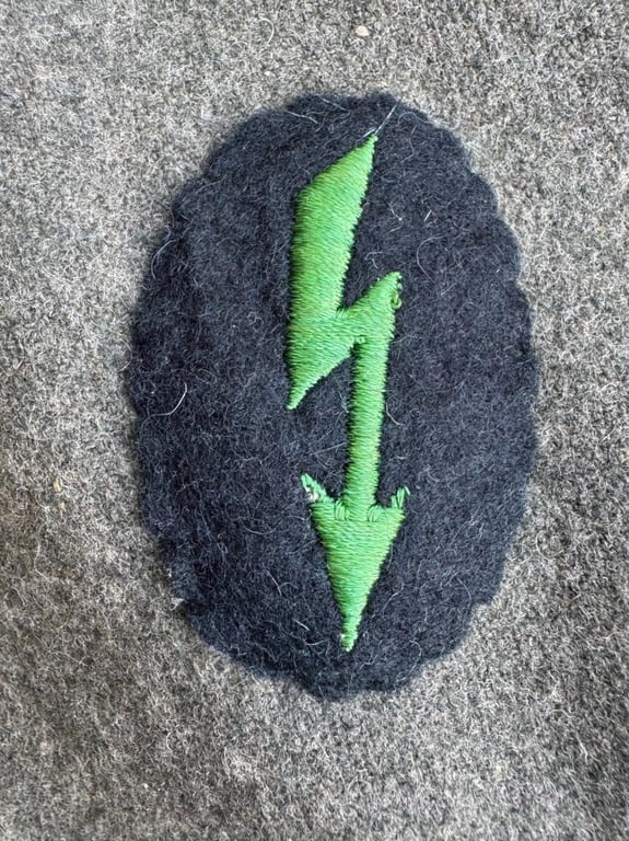 Wehrmacht ‘Gebirgsjäger’ officer M36 Feldbluse for Hauptmann