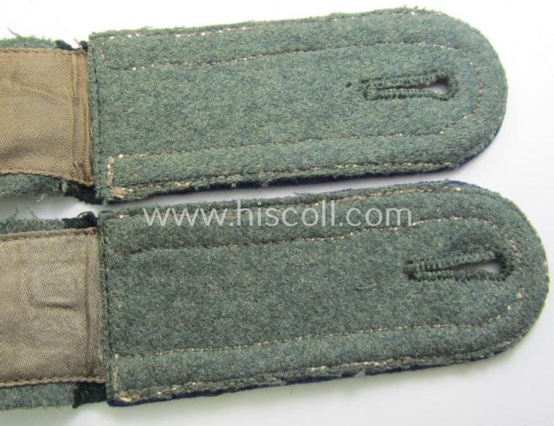 Superb - and fully matching! - pair of WH (Heeres), early- (ie. pre-war-) period, ie. 'M36 o. M40'-pattern- and neatly 'cyphered', NCO-type shoulderstraps as was intended for usage by an: 'Unteroffizier des Sanitäts-Abteilungs 6'