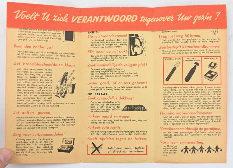 Dutch WW2 EHBO Flyer 'Brandbommen'