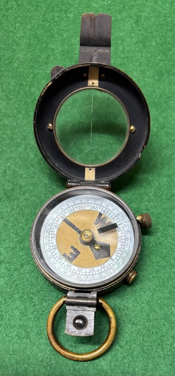 Attributed WW1 Dollond of London Compass-KOYLI Interest