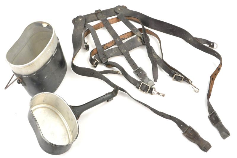 German Paramilitary Assault Frame & Messtin