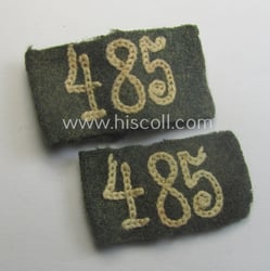 Pair of WH (Heeres) 'Infanterie'-related, 'Schulterstück-Überschuben': 'Soldat des...