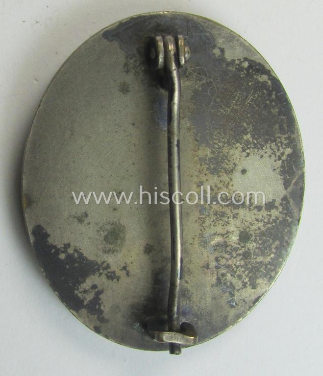 Superb - and fairly luxuriously-styled! - 'Verwundeten-Abzeichen in Silber' being a non-maker-marked- and (I deem) early-period 'Buntmetall'-based example as was produced by a (by me) unidentified maker