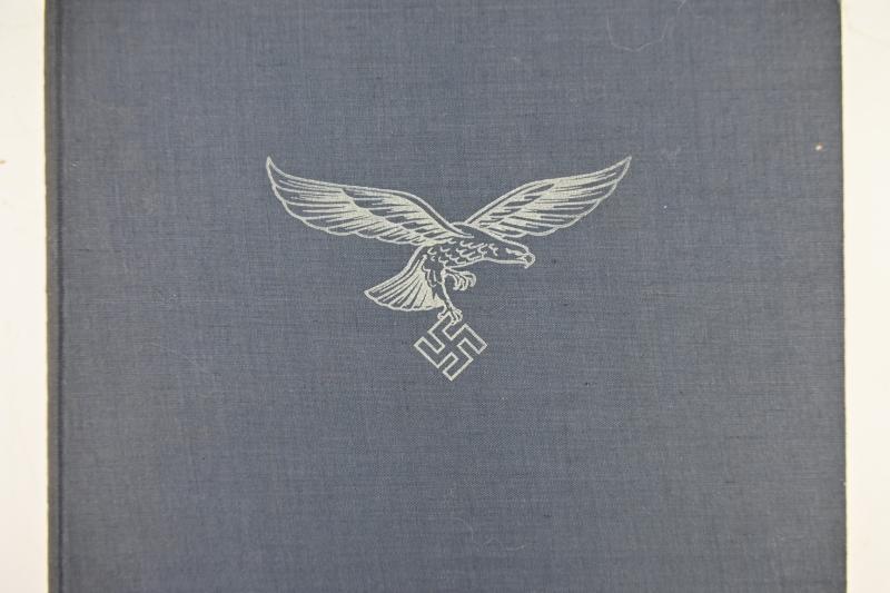German LW Book 'Fliegende Front'