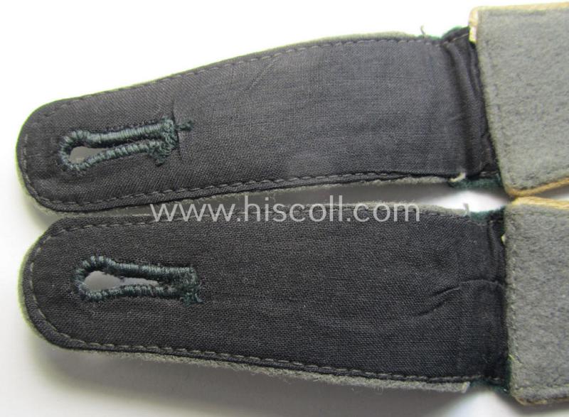 Superb - just moderately used and/or fully matching! - pair of WH (Heeres) 'M36'- (ie. 'M40'-) pattern, WH (Heeres) EM-type shoulderstraps as was intended for usage by a: 'Soldat der Infanterie-Truppen'