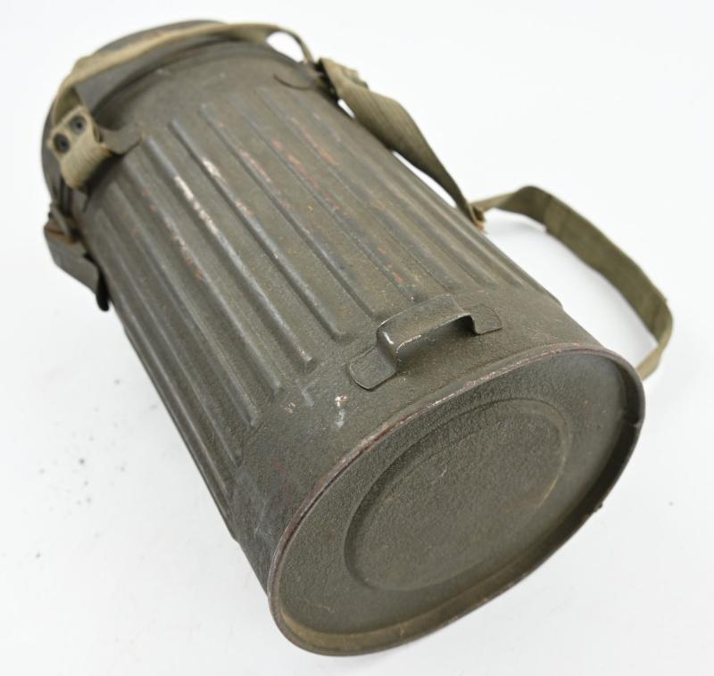 German Luftschutz Gasmask Cannister 'Draeger'