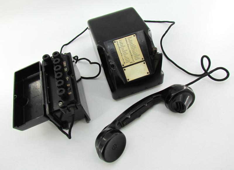 Wehrmacht Bakelite Desk telephone 38 with side box dated 1943