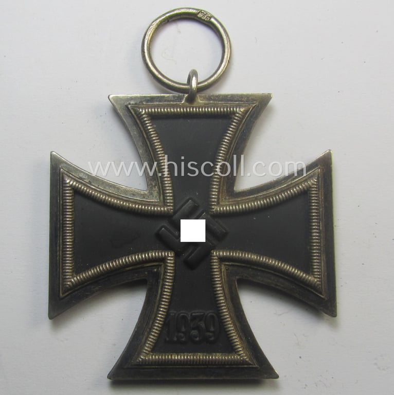 'Eisernes Kreuz II. Klasse' being a maker- (ie. '76'-) marked example by the maker (ie. 'Hersteller'): 'Ernst L. Müller'