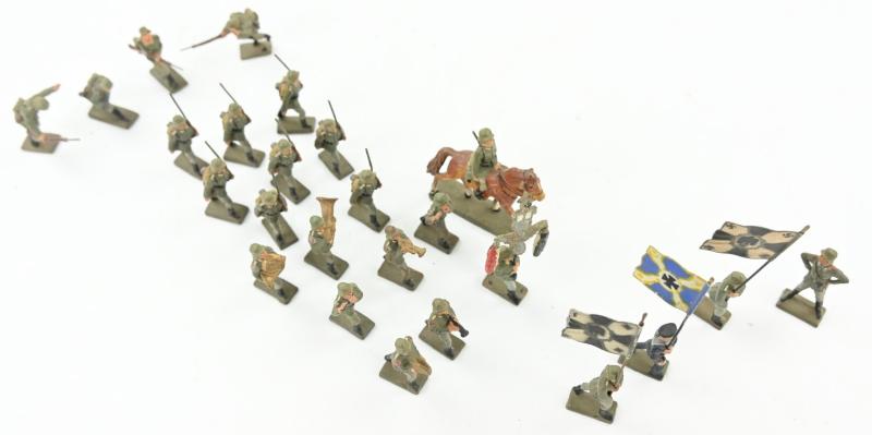 German Lineol Toy Figure Set
