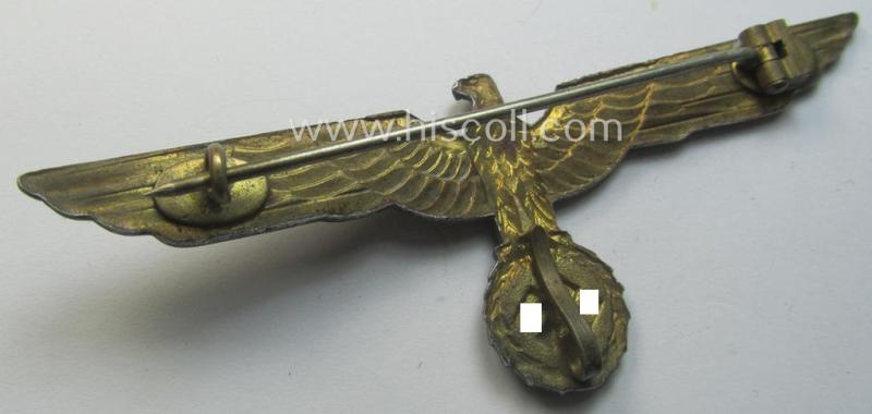 WH (Kriegsmarine) somewhat darker golden-toned breast-eagle as intended for usage onto the white-coloured, naval-type summer tunics ('Brustadler für Sommerrock der Kriegsmarine')