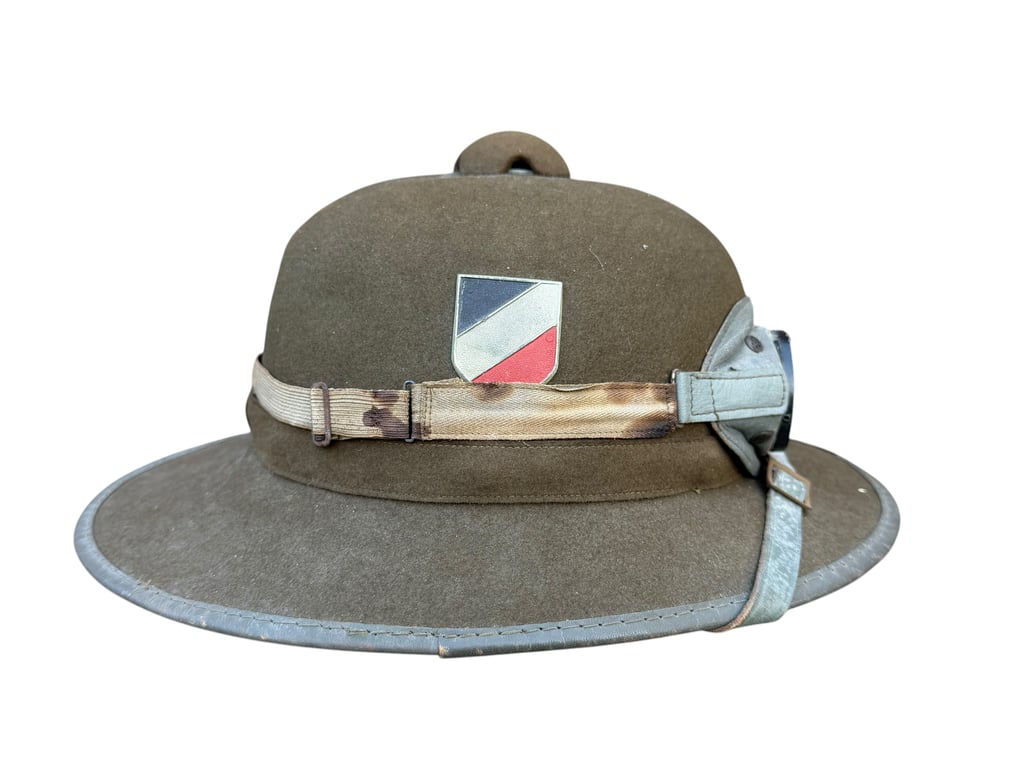 WH (HEER) DAK Pith Helmet -1942-