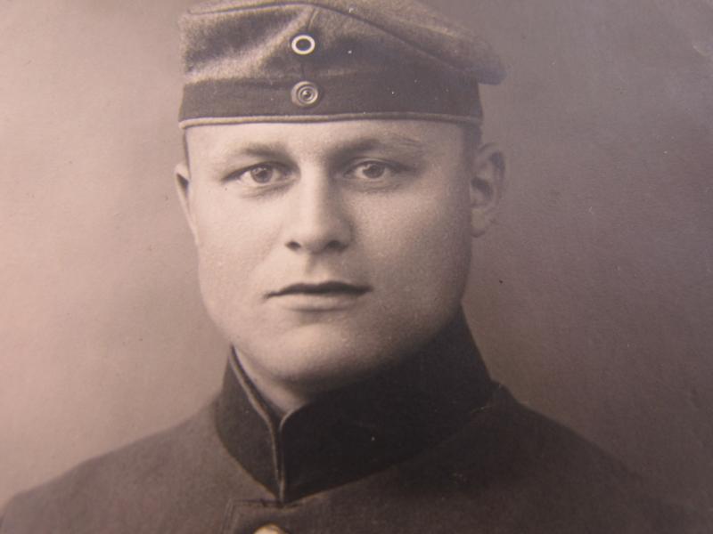 WW1 German Soldier Photo