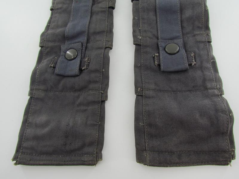 Luftwaffe 'Fallschirmjäger' K98 Blue Ammunition Bandoleer