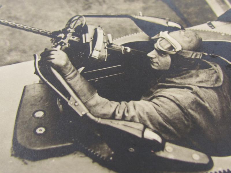 Luftwaffe Airgunner With MG15 Photo