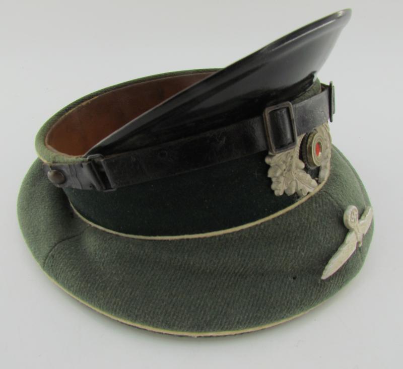 Wehrmacht EM/NCO Visor Cap (Heer Infantry) – 1937