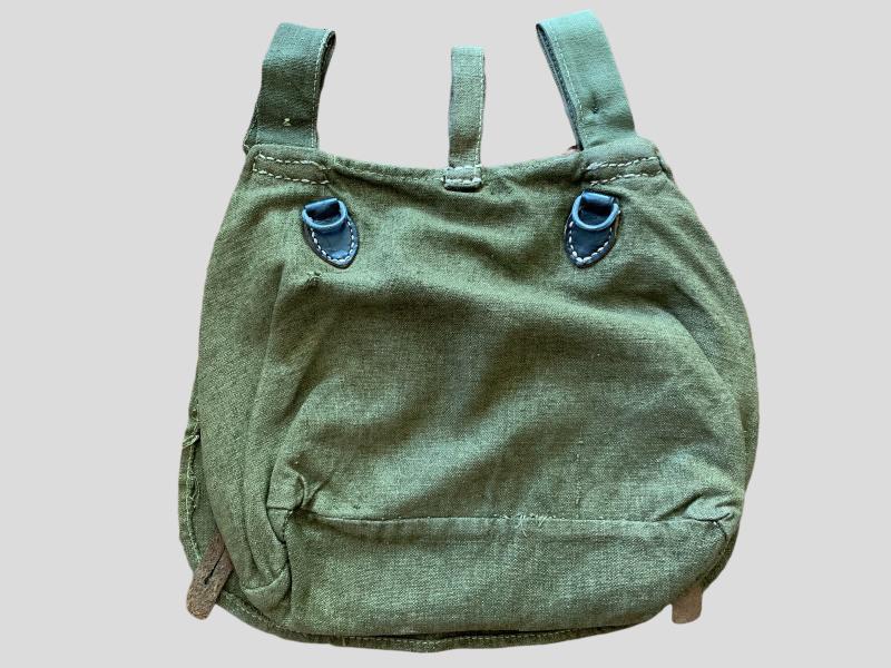 WH (HEER) / Waffen-SS BreadBag M44