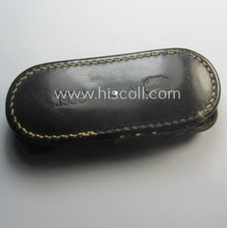 Neat, 'standard-issue'-type WH binoculars (ie. 'Dienstglas 6 x...