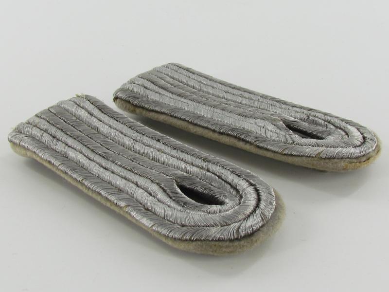 WH (Heer) Propaganda Company Shoulder Boards...Rare