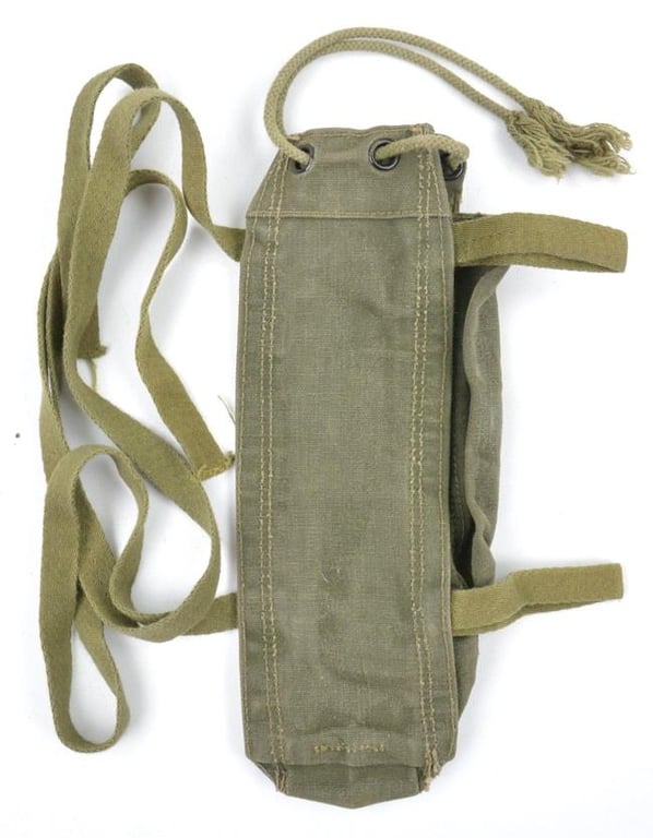 USAAF WW2 2 Emergency Oxygen Cylinder Bailout Bottle Pouch