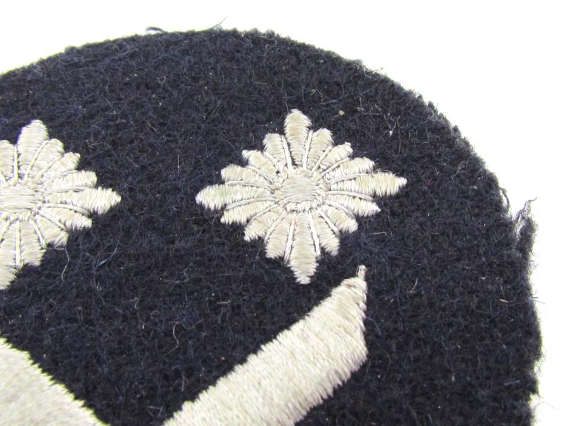 DJ 'Oberjungzugführer' Sleeve Insignia with RZM Tag