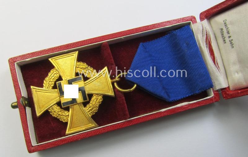 'Treuedienst Ehrenzeichen 1. Klasse' being a (typical) non-maker-marked example that came mounted onto its original ribbon (ie. 'Bandabschnitt') and that comes stored in its maker- (ie. 'Deschler'-) marked etui as issued