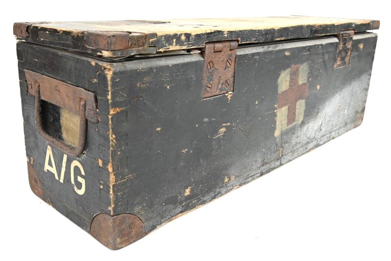 German WH Fieldmade Medic Equipment Box