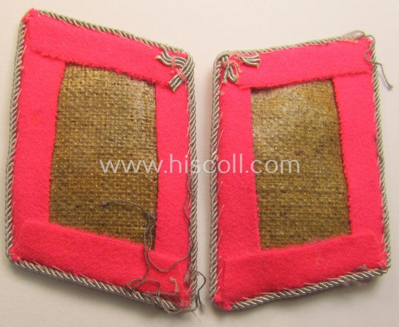 Attractive - fully matching and actually scarcely encountered! - pair of WH (Luftwaffe) collar-tabs (ie. 'Kragenspiegel') as was intended for usage by a: 'Flieger-Hauptingenieur' (being a rank similar to: 'Hauptmann')