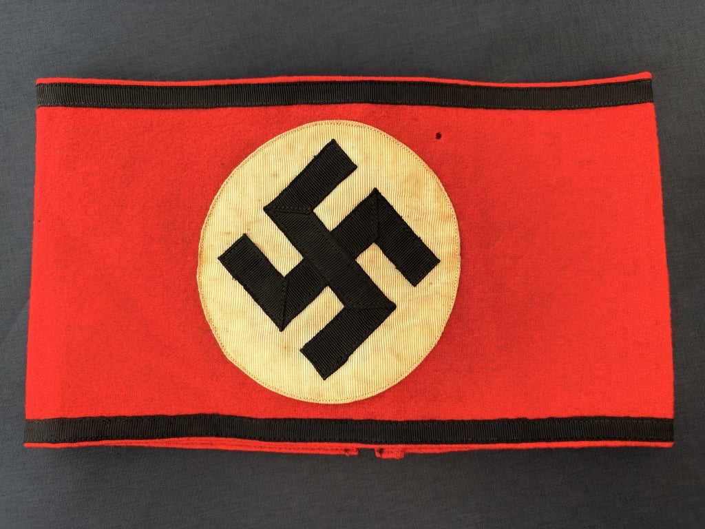 GERMAN WWII AUTHENTIC THIRD REICH ALLGEMEINE SS ARMBAND THICK WOOL WITH RZM SS PAPER TAG INSIDE.