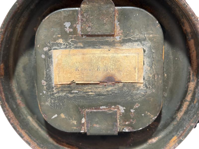 Camouflaged Gasmasker Canister