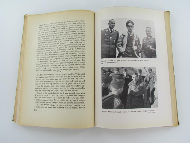 German/Dutch Wartime Book (Mölders en zijn Mannen)