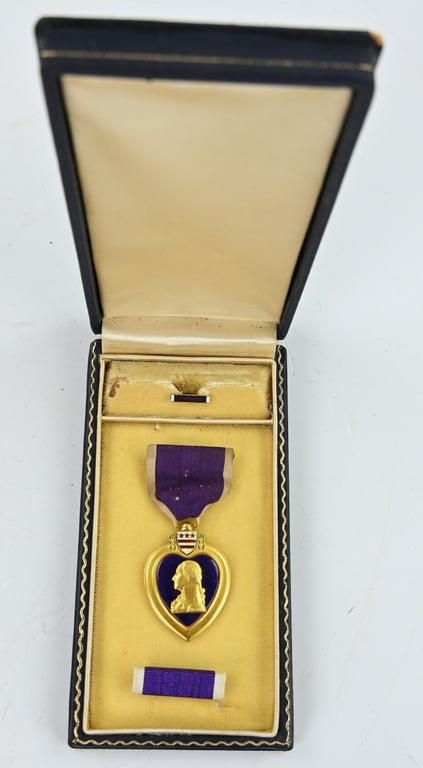 US WW2 Purple Heart In Case 'Nicolas P. Spear' with letter
