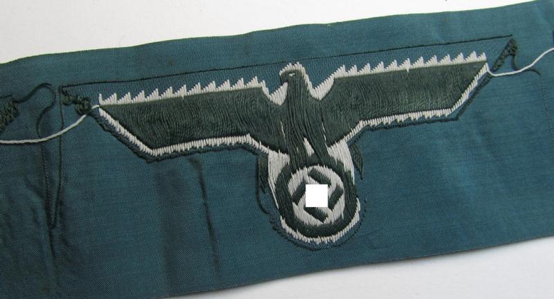 'Virtually mint ie. unissued' example of a WH (Heeres) early- (ie. pre-war-) period- and/or greyish-coloured breast-eagle of the: 'M36'- (ie. 'M40'-) pattern as was executed in the 'BeVo'-weave pattern on a darker-green-coloured background