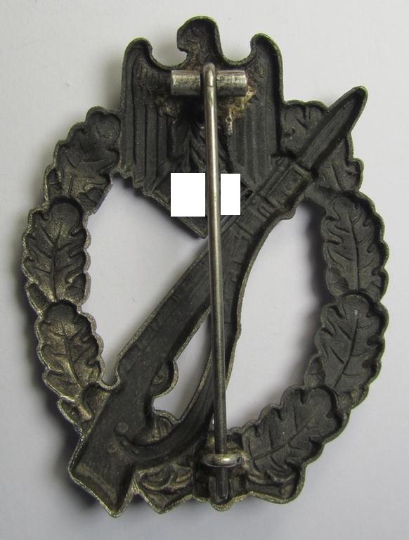 Superb, 'hollow-back' 'Infanterie Sturmabzeichen in Silber' (or: silver infantry assault badge ie. IAB) being a non-maker-marked example as executed in zinc-based metal (ie. 'Feinzink') as was produced by the: 'Berg & Nolte'-company