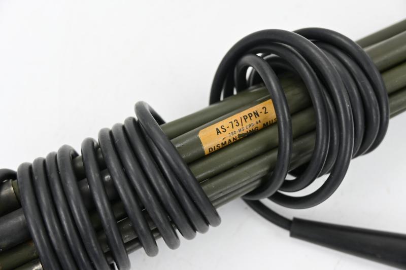 US WW2  Airborne PPN-2 Pathfinder Beacon in Carrying Bag