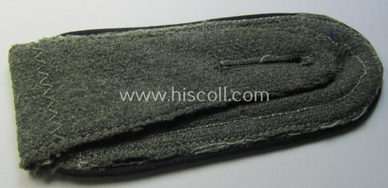 Attractive - moderately used albeit regrettably single! - so-called: 'M41- (ie. M43-) pattern', WH (Heeres) NCO-type shoulderstrap as was intended for an: 'Unteroffzier eines Pionier-Abteilungs o. Rgts.'