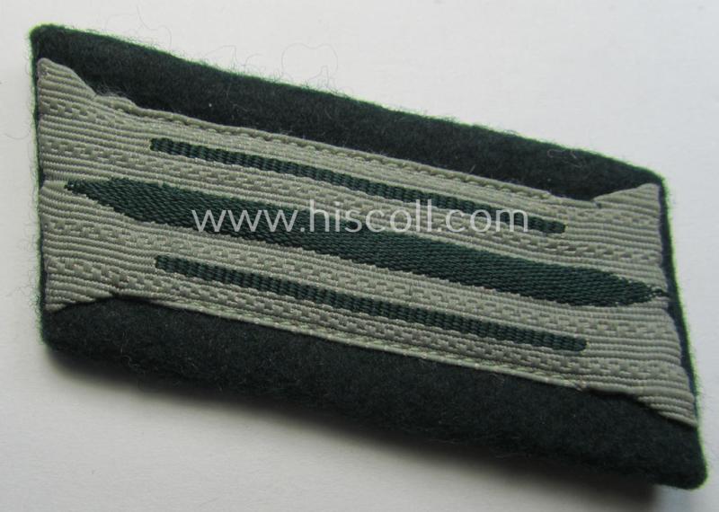 Pair of WH (Heeres) 'standard-issue'-pattern WH (Heeres) collar-tabs (or: 'Einheitskragenspiegel') being of the 'generic-pattern'