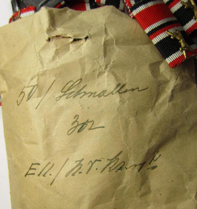 Two-pieced-, WH (Heeres, LW, KM etc.) medal-bar (ie. 'Band- o. Feldspange') showing respecively the ribbons for an: 'Eisernes Kreuz II. Klasse' and a: 'KVK II. Klasse mit Schwerter'