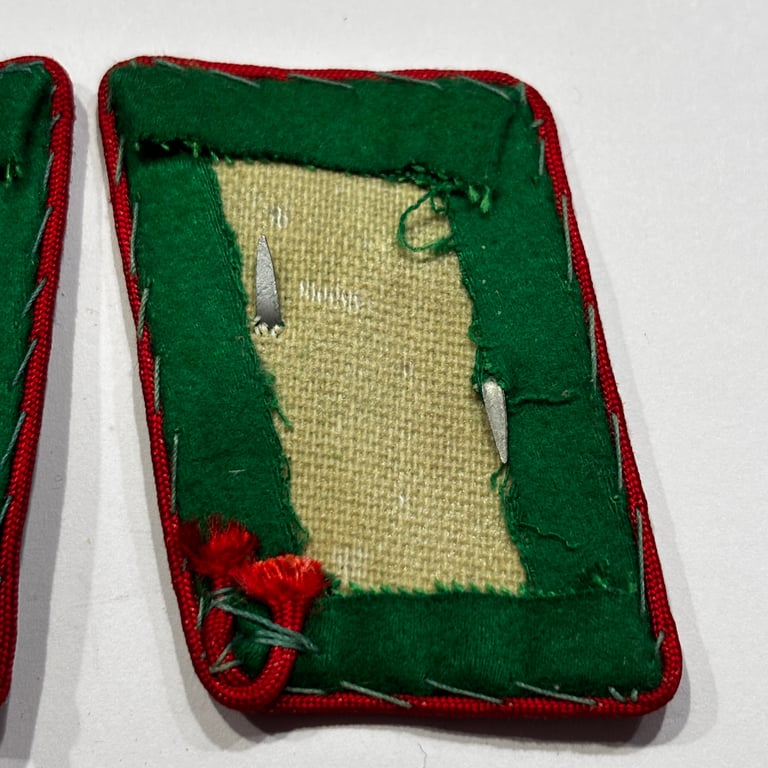 LW Field Division Collar Tabs – Flak / Anti-Aircraft Artillery (Pair)