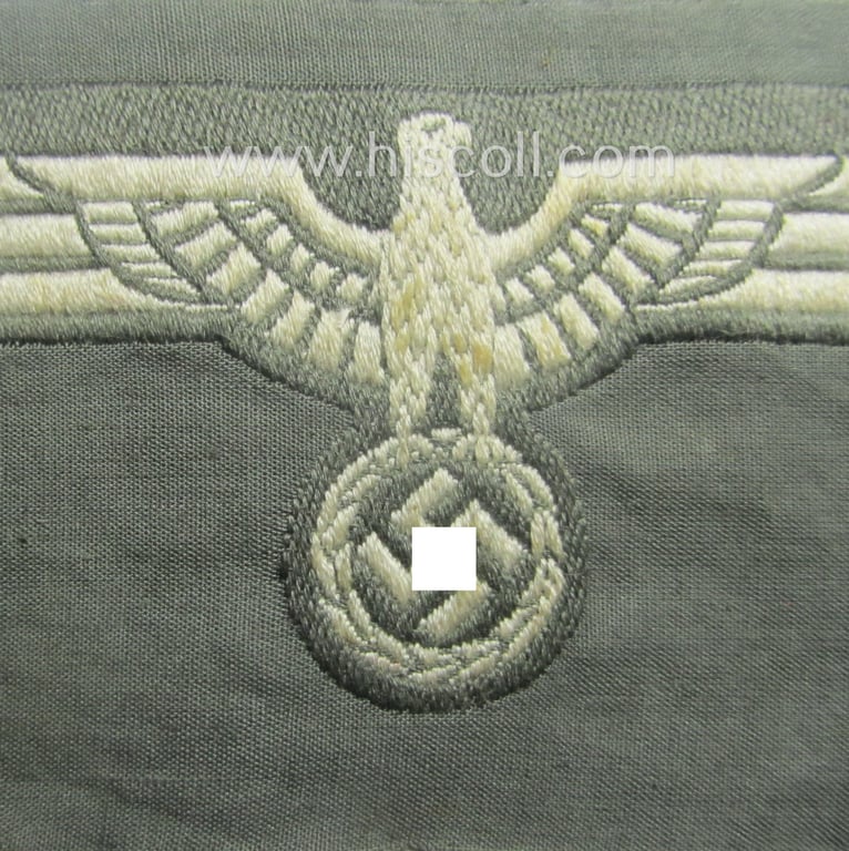 Early-period, WH (Heeres) white-coloured breast-eagle (ie. 'Brustadler für Manns. u. Uffz. des Heeres')
