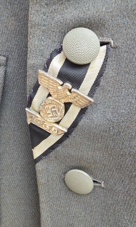 World War II German Medical officer tunic -more pictures