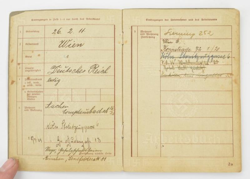 German Workers Pass 'Rosa Stiefsohn'