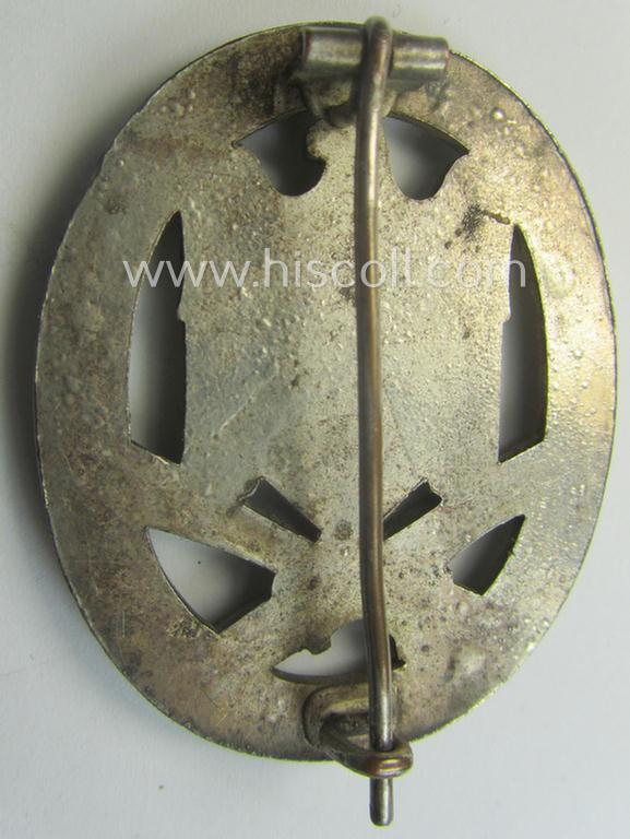 'Allgemeines Sturmabzeichen' being a non-maker-marked, so-called: 'copper-coated' & 'Buntmetall'-based so-called: 'flat-back'-pattern by a (by me) unidentified maker