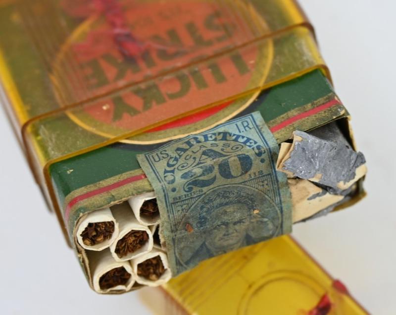 US WW2 Package of Lucky Strike Cigarets with Case