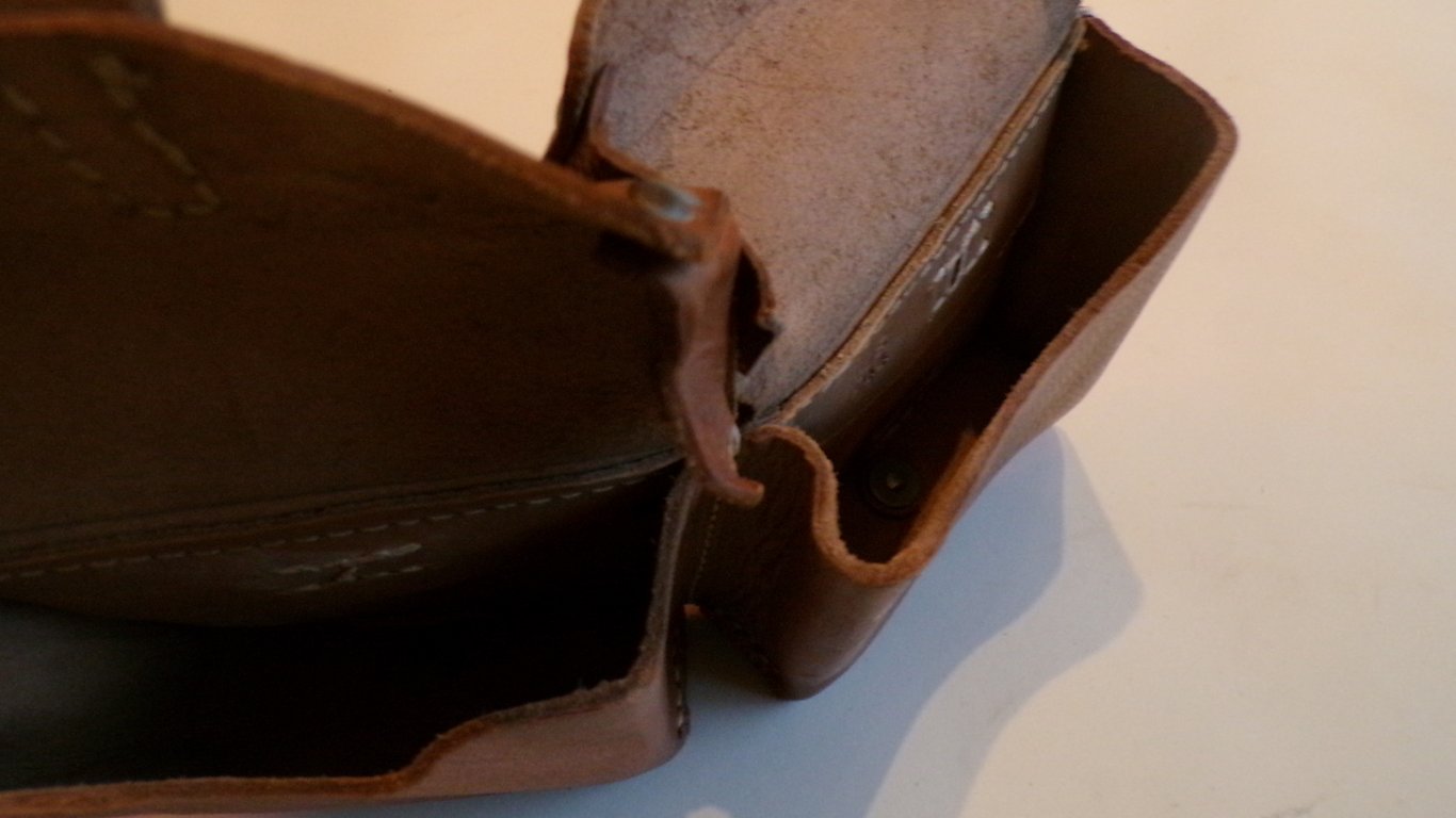 G43 pouch "ROS 1944"