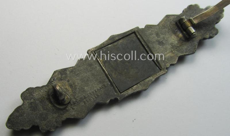 'Nahkampfspange in Silber' being a maker- (ie. 'FLL'-) marked so-called: '3rd pattern'-specimen