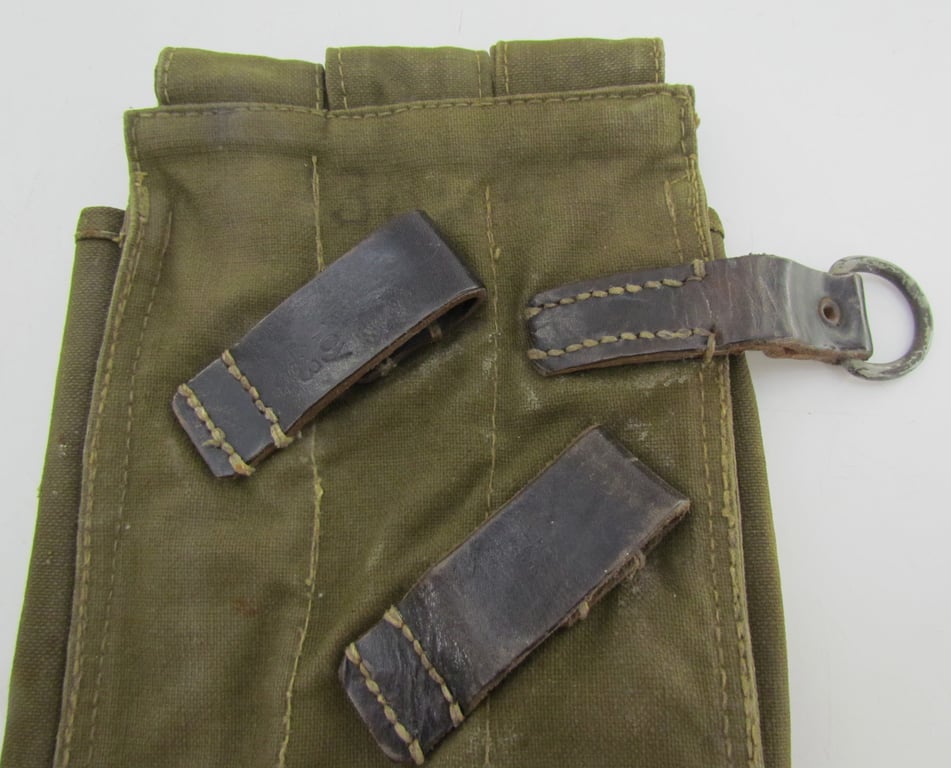 Wehrmacht MP40 Magazine Pouch – 1943